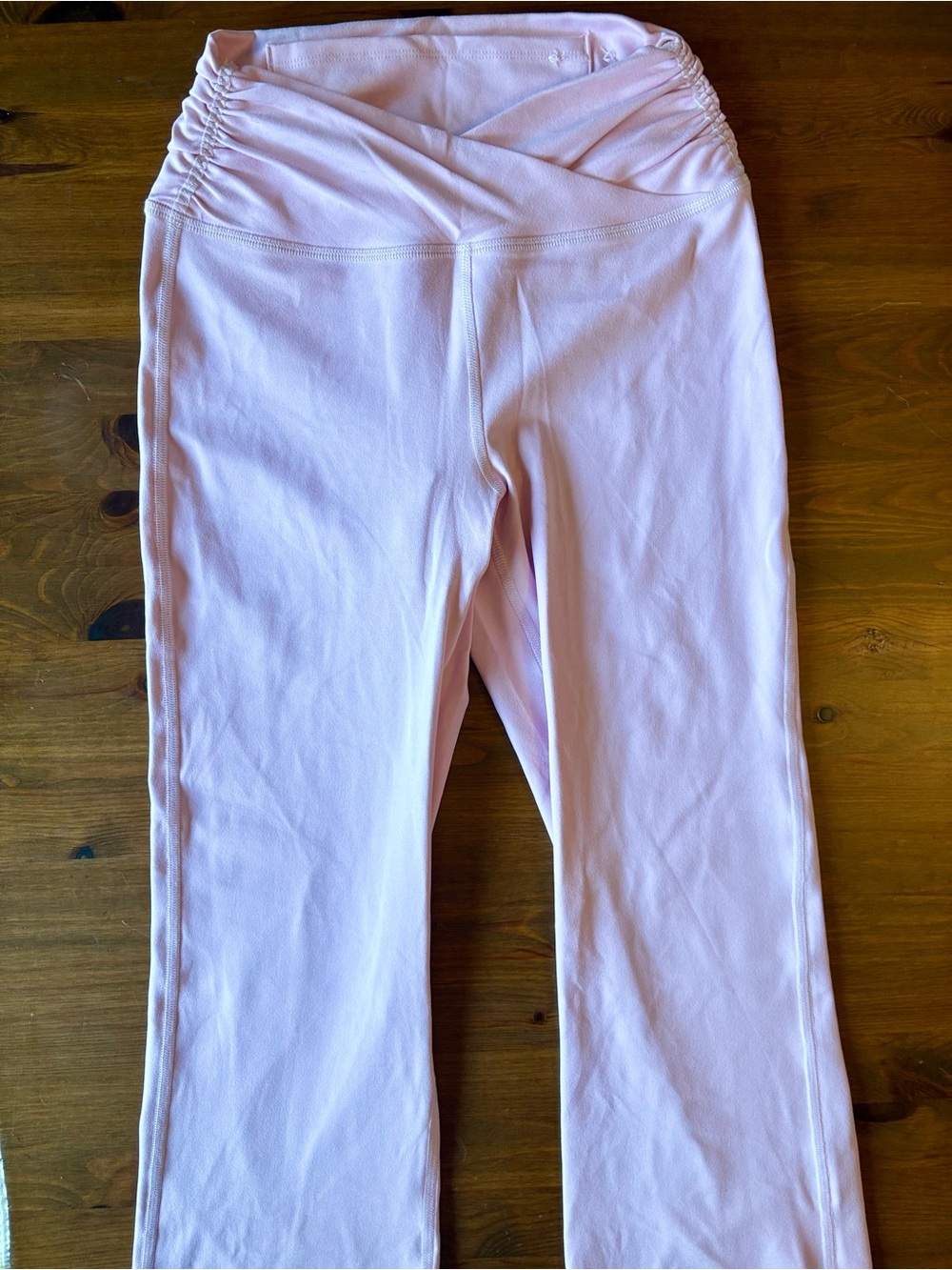 HOLLISTER - Light Pink Pull-On Yoga Pants
